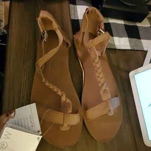 Brand new Rainbow sandals